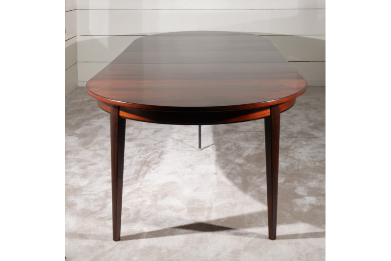 Grande table scandinave en palissandre 270 cm