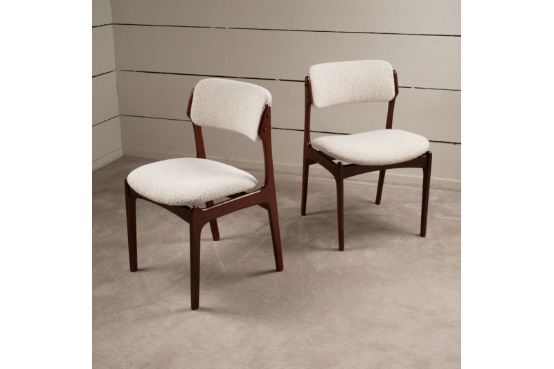 Set of 8 Scandinavian rosewood chairs 1960