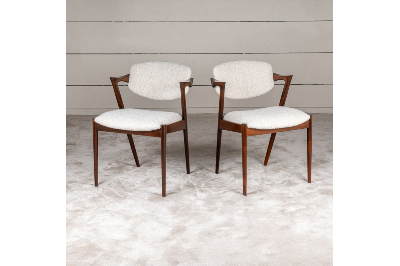 12 Chaises scandinaves en palissandre 1960